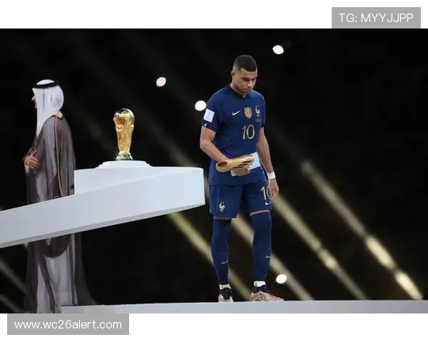 世界杯金靴奖历届得主的影响力与足球界的长远影响