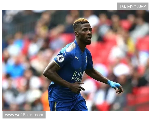 历届世界杯金靴得主盘点：他们的职业生涯与足球生涯的辉煌时刻